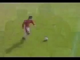 圆月弯刀蓝牛,圆月弯刀yy