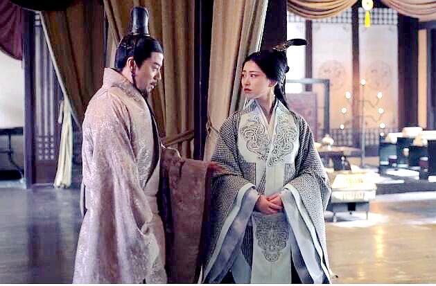 秦王嬴政13岁被欺负了吗,秦王到底是一个什么样的人