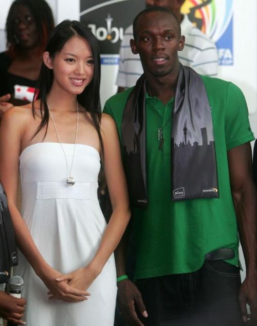 熊黛林张梓琳李嘉欣,李嘉欣张梓琳关系