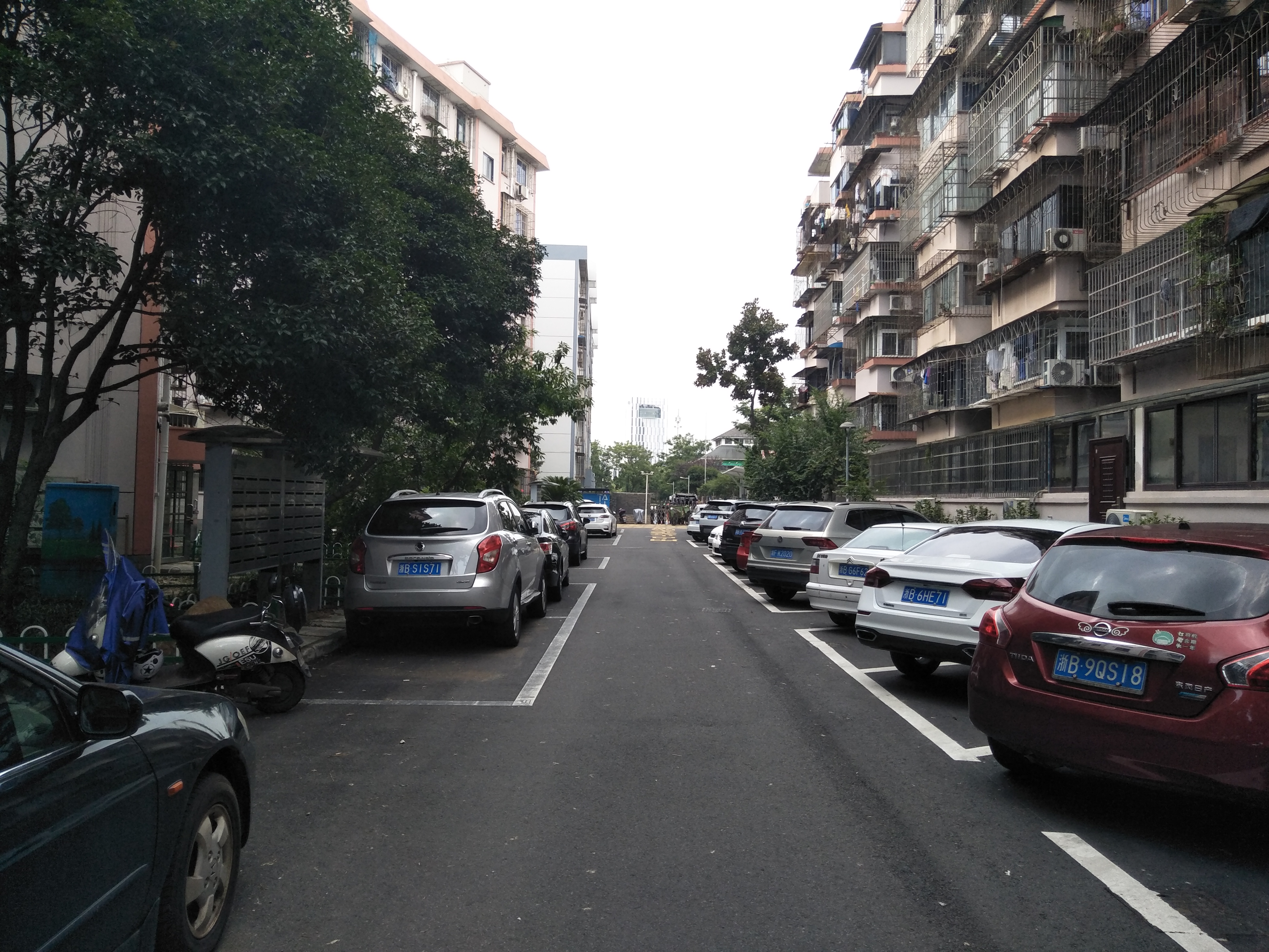 月湖旁,云石街的由来你知道吗?跟陨石有关系不?