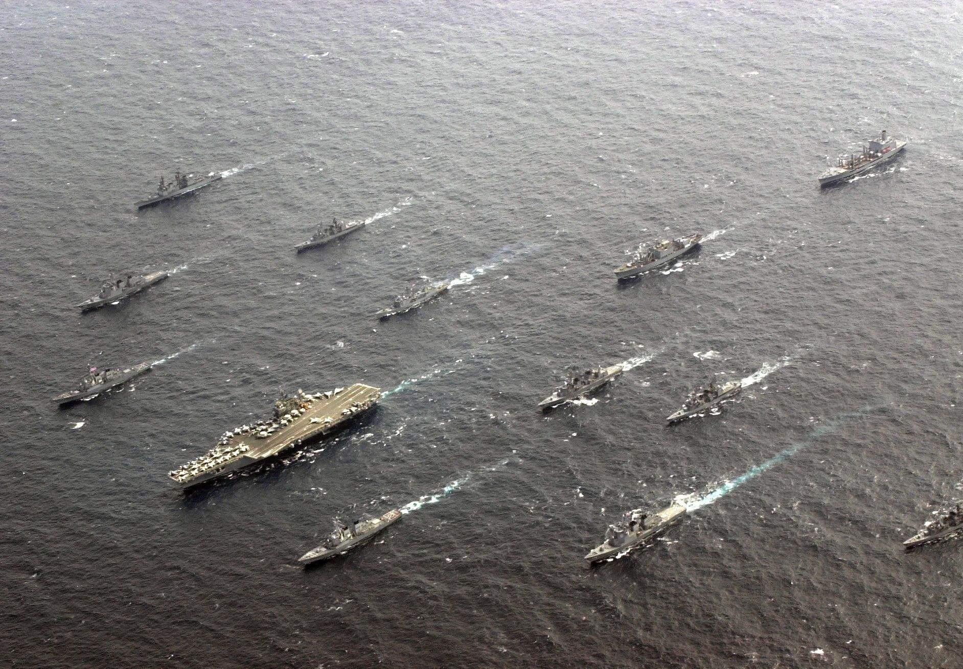 美国小鹰级航母有几架飞机,美国小鹰级航空母舰有几艘