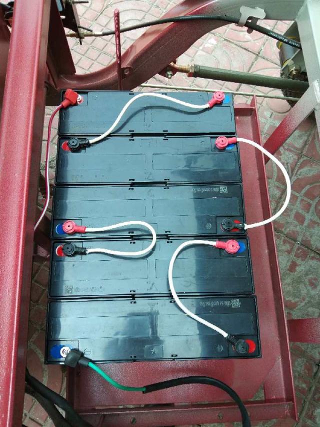 怎么确定电动车用什么型号充电器,怎么判断自己电动车充电器的型号