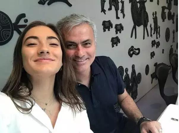 「足坛情话」穆里尼奥的所有底气，都来自这个温暖的家