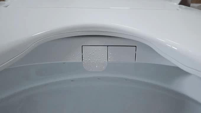 坐着小便溅到马桶边缘怎么回事,蹲马桶小便溅尿怎么办