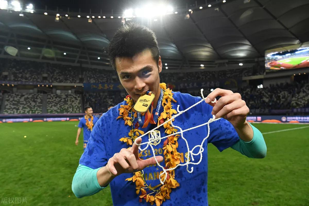 前江苏苏宁球员,中超苏宁解散球员去哪里了