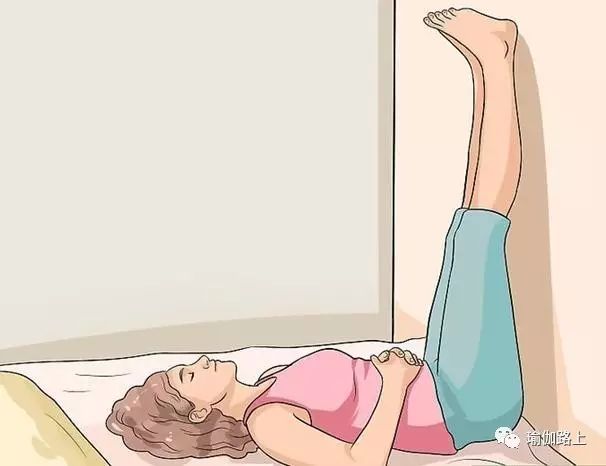 睡前瑜伽10分钟入门,经典睡前瑜伽让你躺着也能瘦