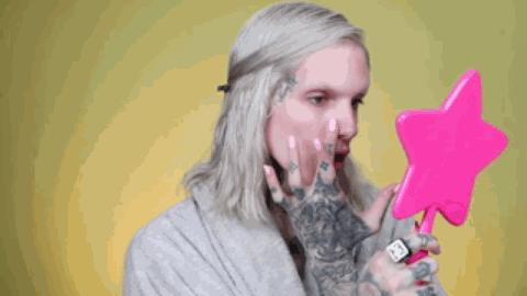 在飞机吃汉堡,在飞机上吃米其林大餐