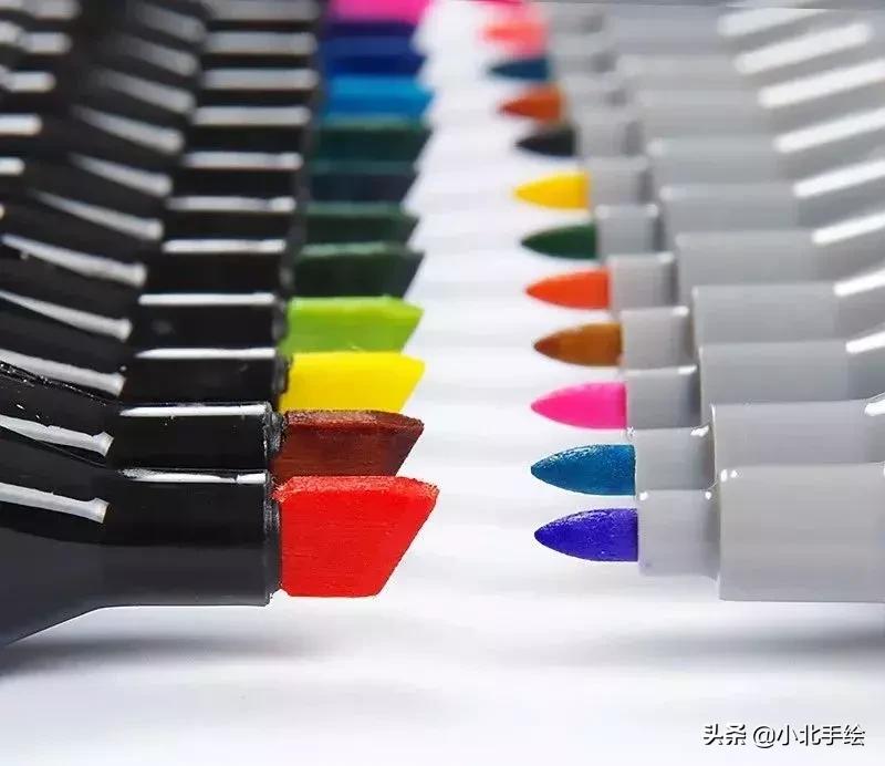 马克笔绘画初学者该用哪种马克笔,马克笔简单调色理论
