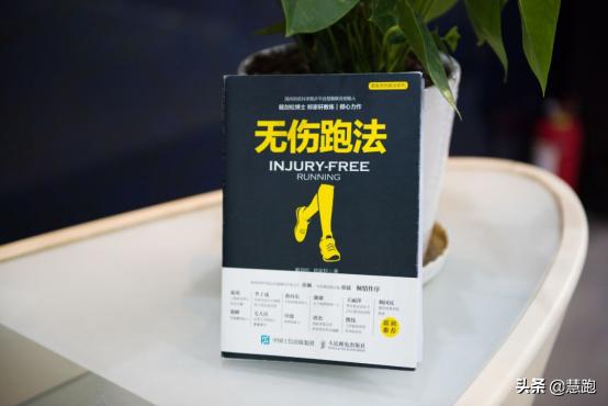 耐克阿迪达斯为什么越来越便宜,耐克阿迪质量低价格高不耐穿