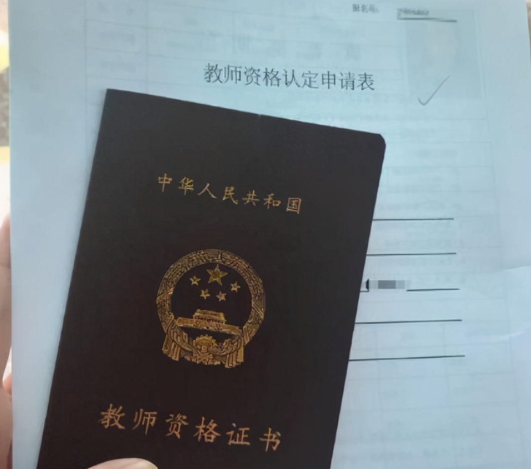 女生宿舍查违禁品太辣眼,宿舍查违禁品会遇到哪些问题