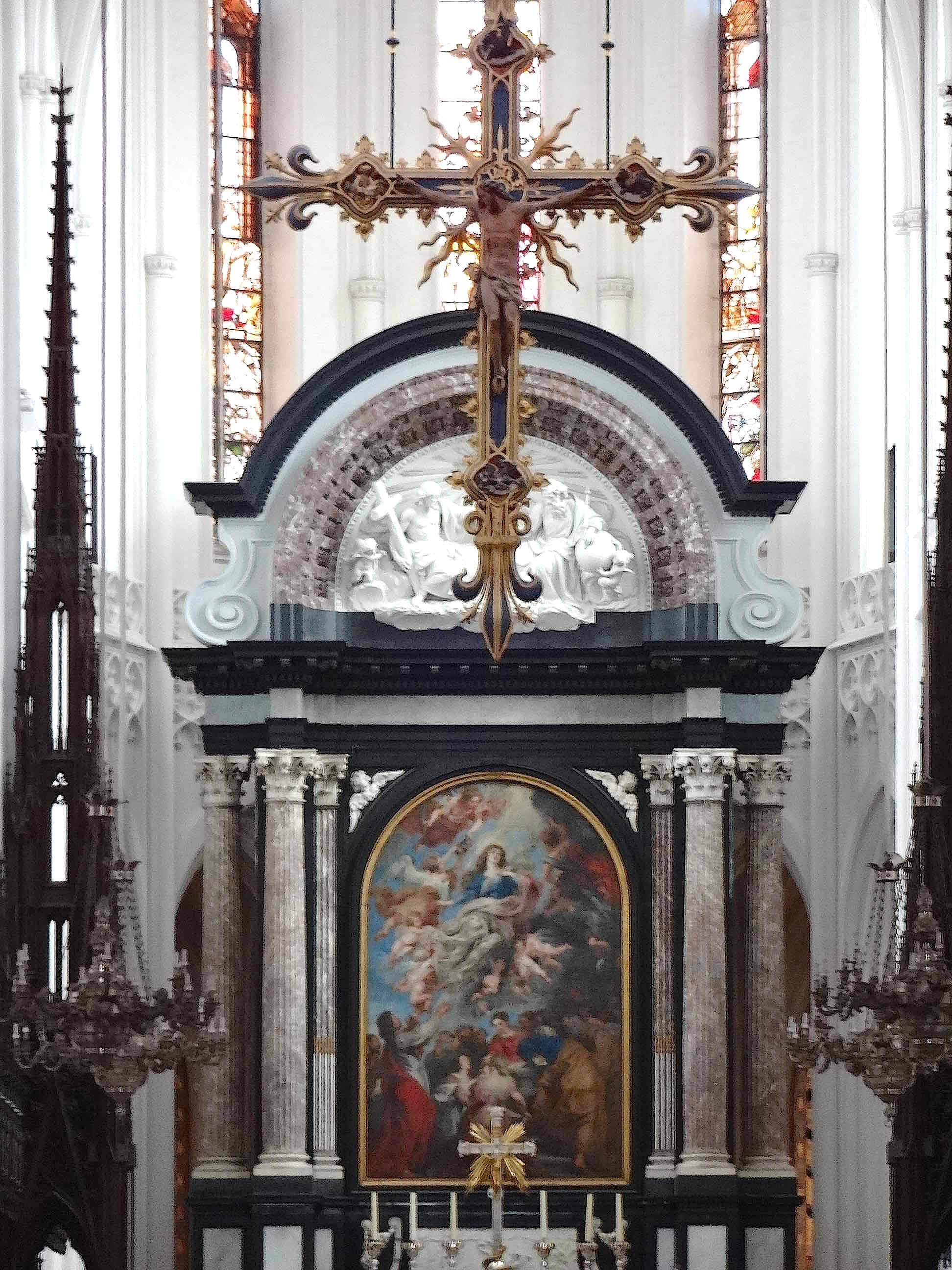 女人为欧洲这座城市疯狂，男人却避之不及，这座城市到底有什么？