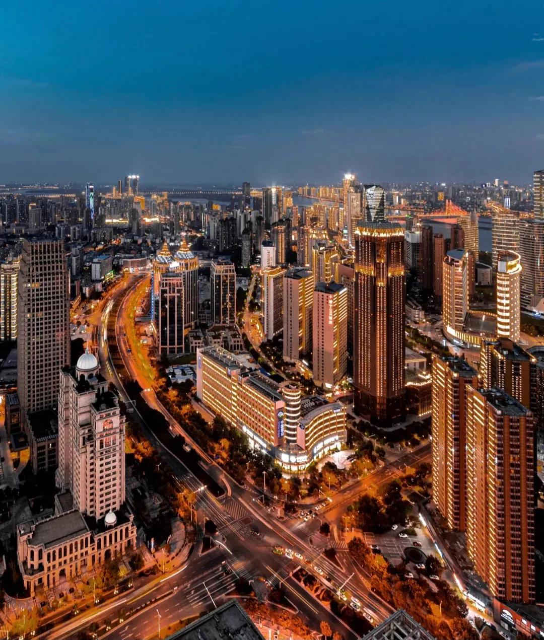 南昌是不是很好玩,南昌这个城市还值得去吗