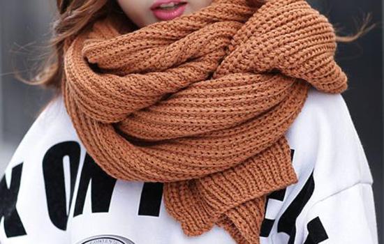 冬天戴围巾短发怎么扎,适合戴围巾扎的发型