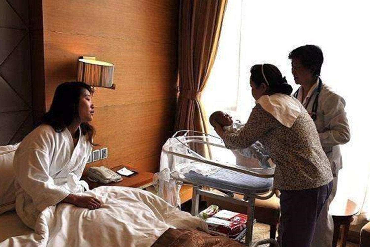 月子期间总出虚汗有啥缓解方法,月子期间出虚汗要什么时候好