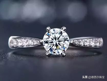 铂金戒指的优点和缺点,每个女孩都值得拥有的钻戒