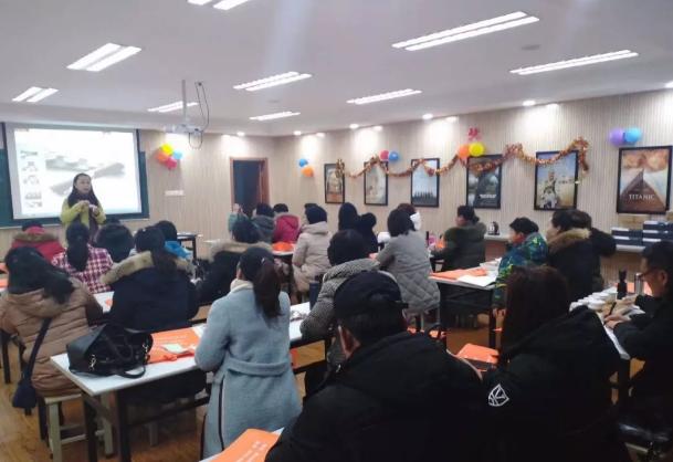 寰愬窞甯傞噾鍓嶇▼鑱屼笟鍩硅,寰愬窞甯傞噾鍓嶇▼鑱屼笟鍩硅瀛︽牎