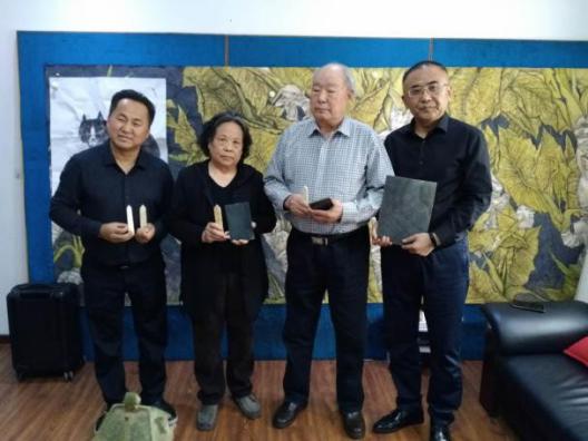 古代盟书大放异彩国宝级*物文**战国盟书学术鉴定专家研讨会召开