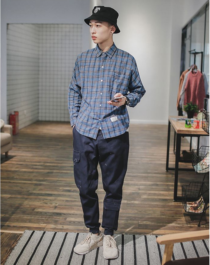 男士穿着衬衫也能显出好身材,男士七分袖格子衬衫2022新款