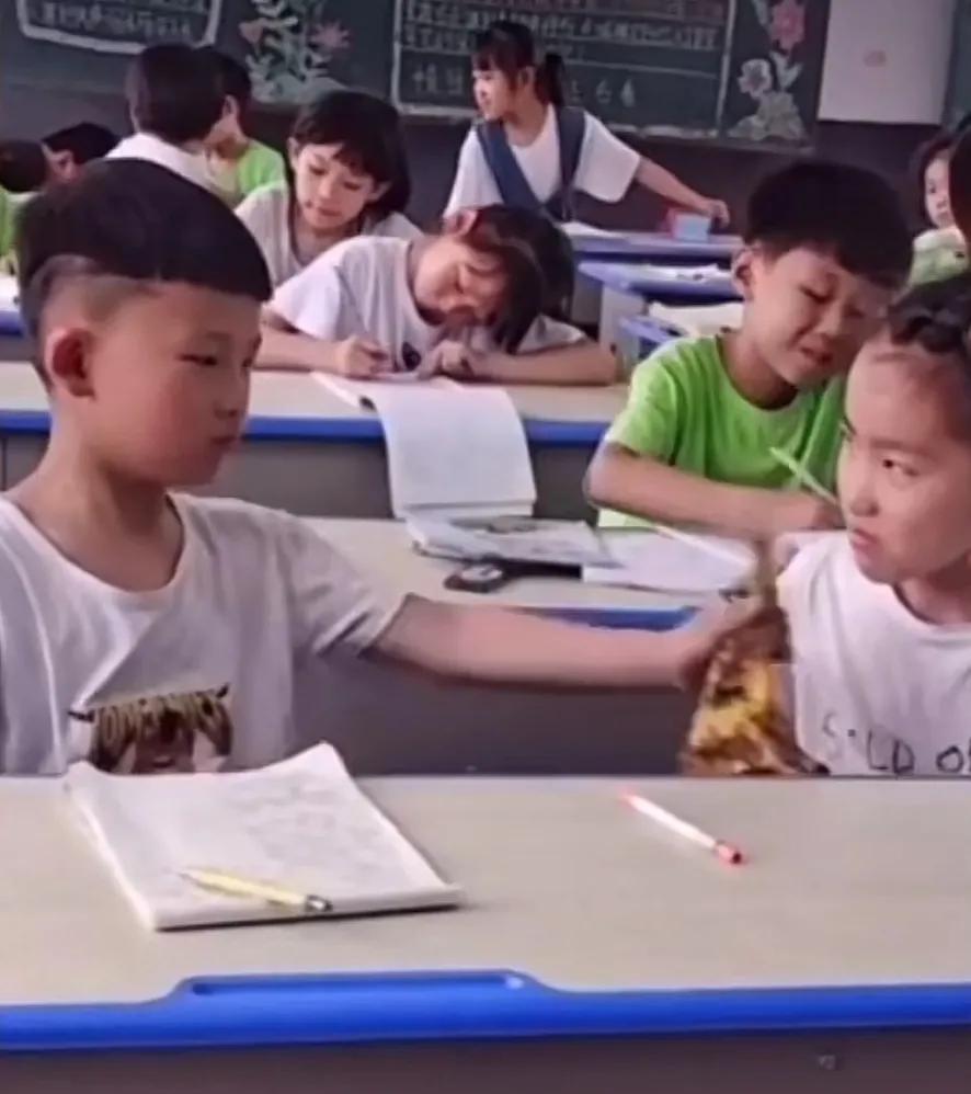 空城计中表现诸葛亮神机妙算,空城计计中计