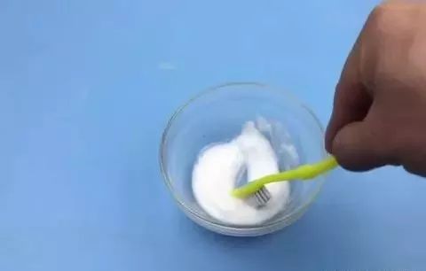 牙齿上的烟垢能洗掉吗,牙齿茶垢和烟垢怎么处理