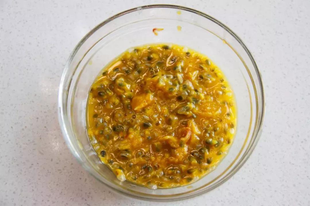 芝士蛋糕丝滑香浓高级甜点,百香果芝士蛋糕无需烘烤简单美味