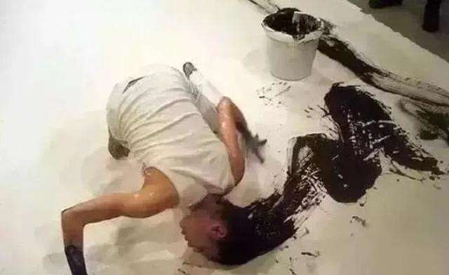 为什么老一辈书法名家都被颠覆,当代书法圈挨骂的人