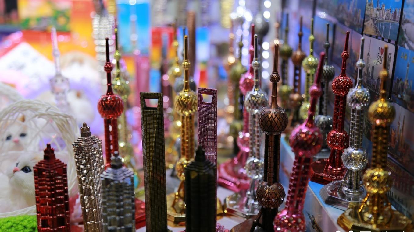 上海迪士尼跨年旅游,上海迪士尼与外滩旅游安排