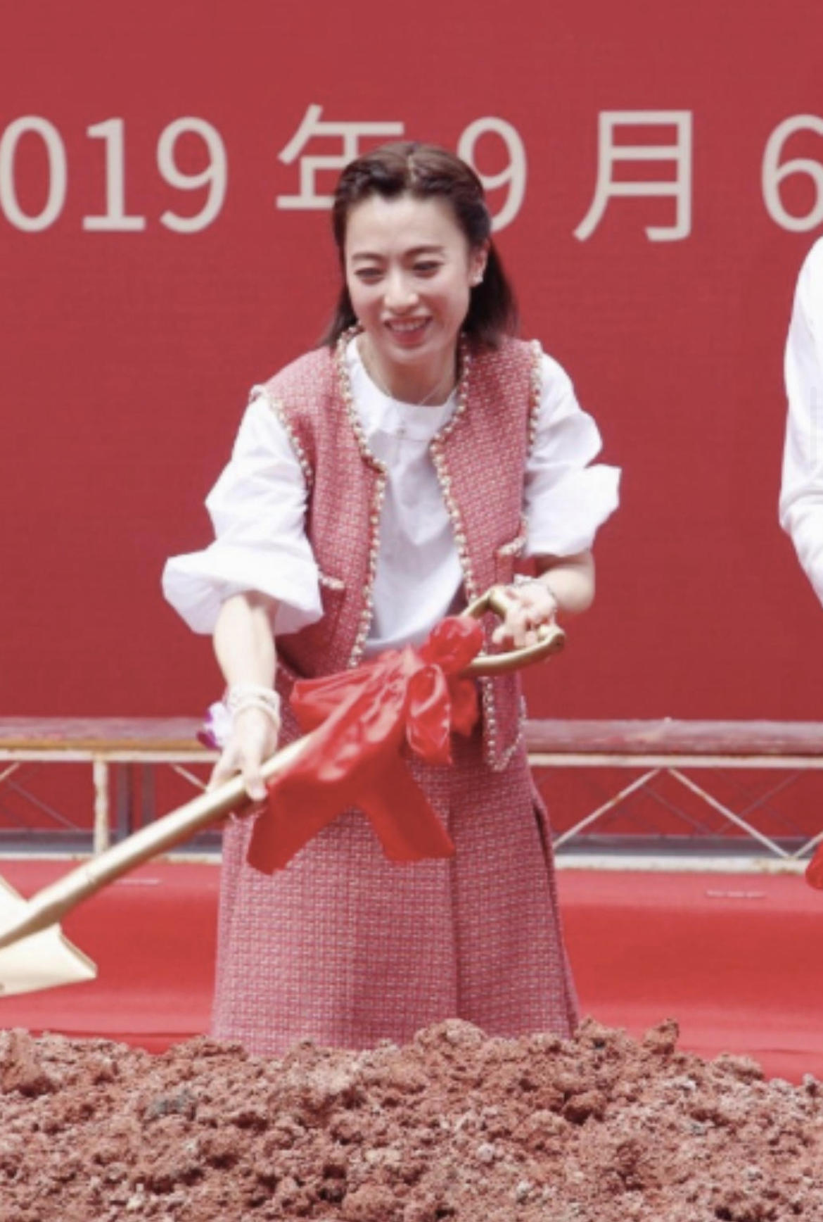 甘比穿衣搭配,甘比气质穿搭