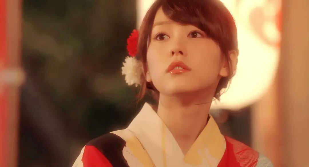 美女日推写真之日本小姐姐比美