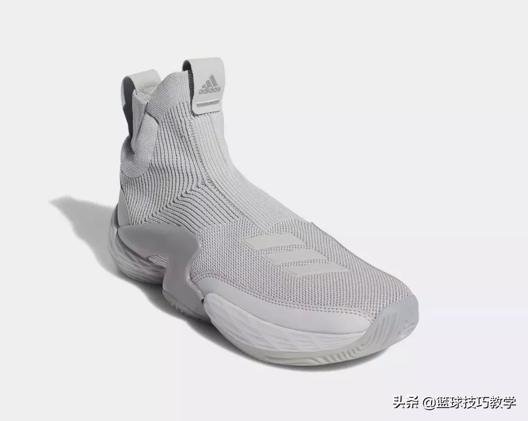 阿迪最好的一款足球鞋,阿迪球鞋有哪几款