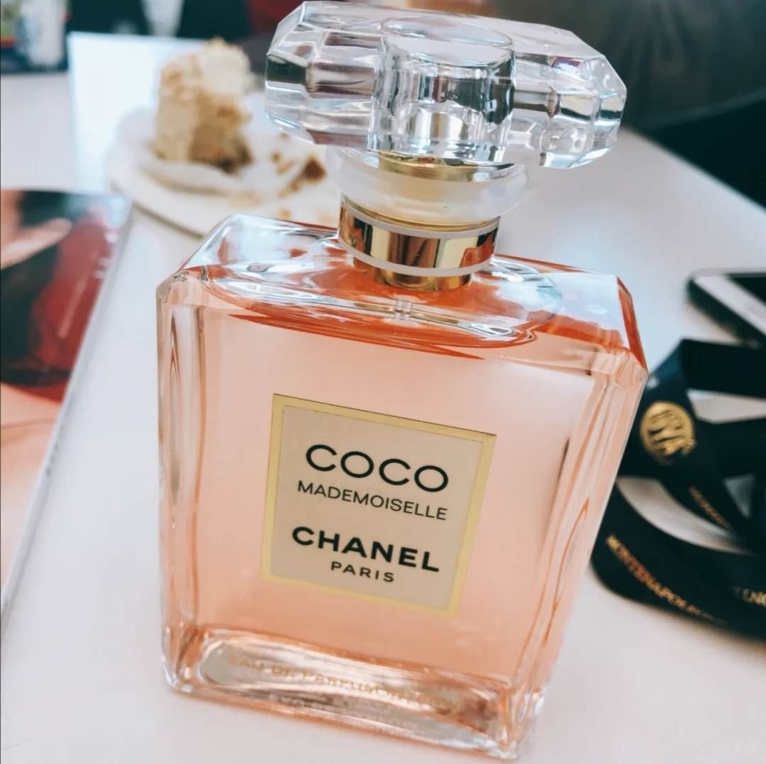 好闻女人味香水持久,好闻到上瘾的香水推荐