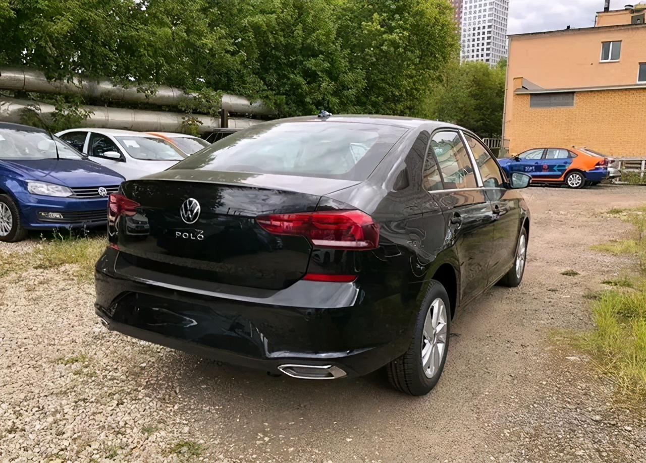 2009年polo与2009年飞度对比,大众poloplus2021款跟飞度哪个好