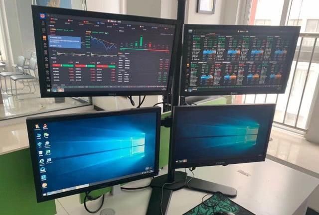 电脑主机显示器全套组装,多屏炒股显示器组装