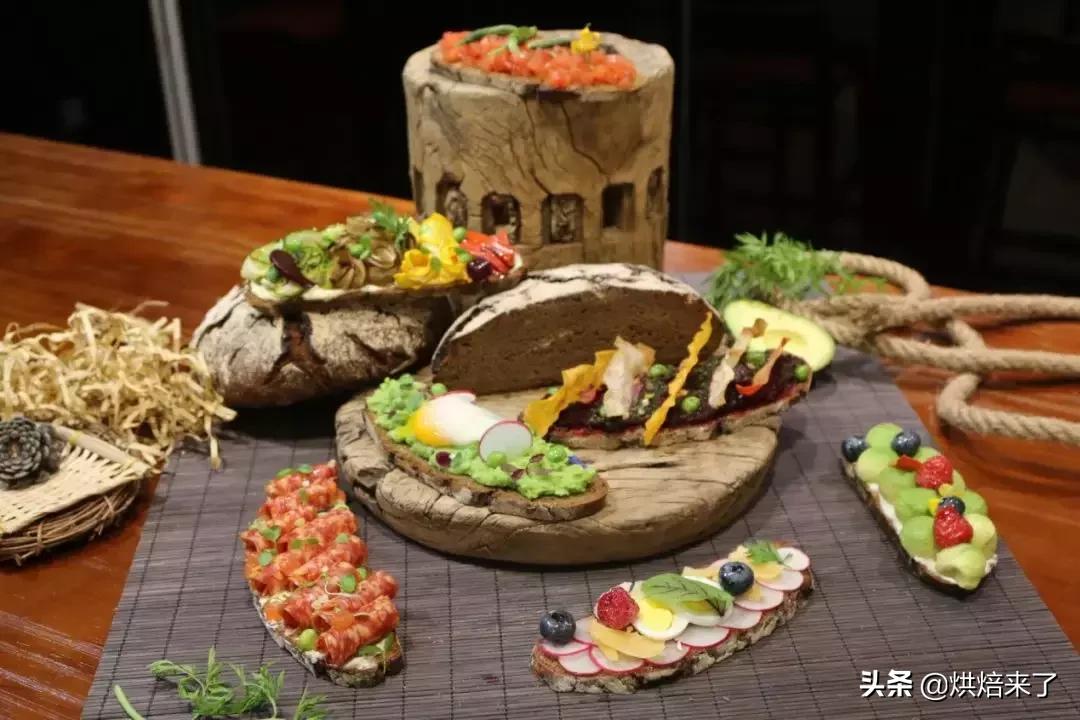 德国黑麦酸面包 (德国黑麦酸面包怎么吃)