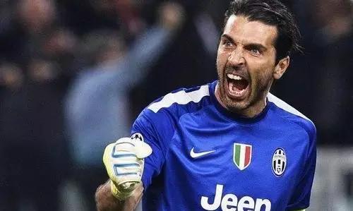 布冯足球史上最强,布冯年足球最佳11人