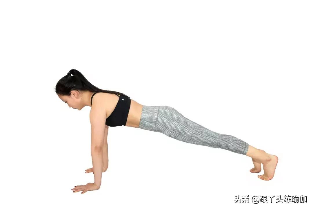 做哪些动作可改善驼背,经常做一个动作改善颈肩