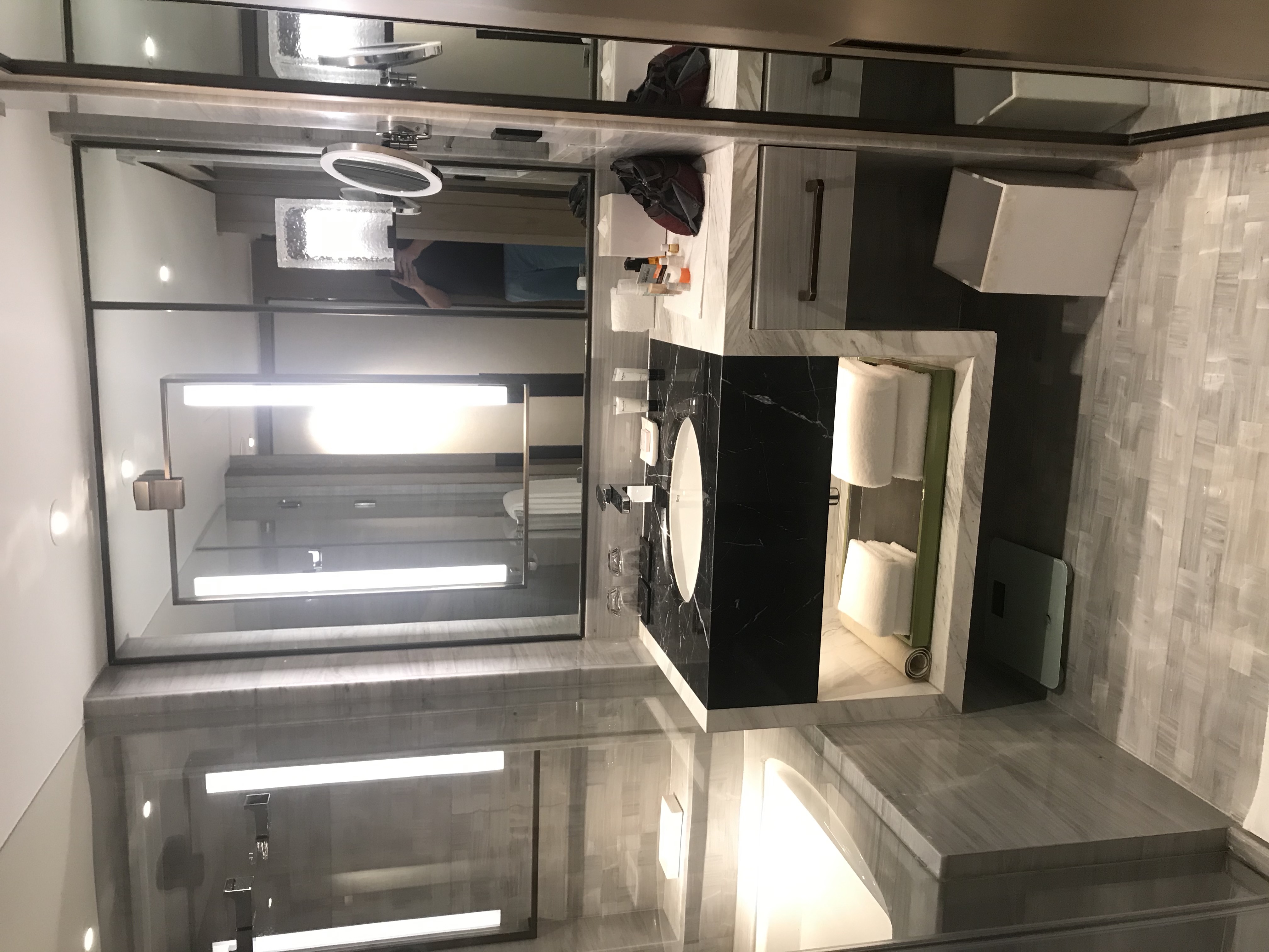 杭州君悦酒店是五星级酒店吗,杭州君悦酒店老板