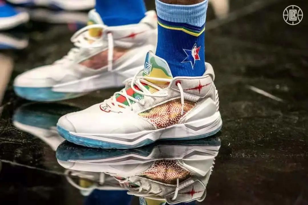 nb现在在国内有旗舰店嘛,nb现在能不能买