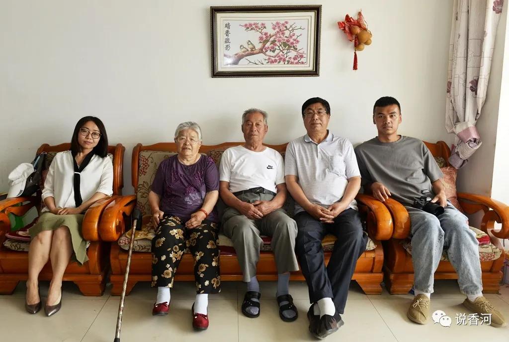 我心目中的白衣天使400字,我心目中的医护人