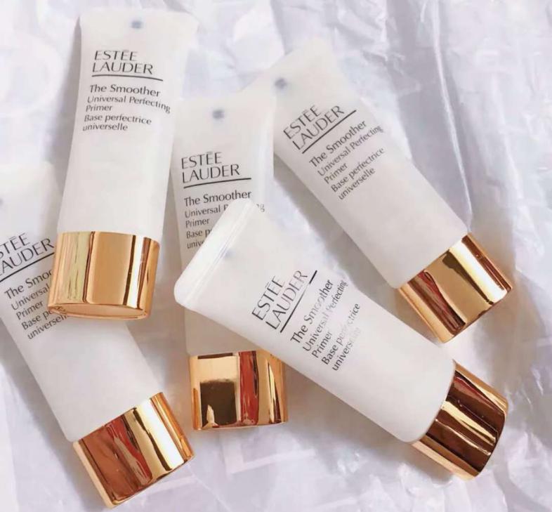 妆前乳和粉底液有什么好用的吗,妆前乳和粉底液哪个必须用遮瑕液