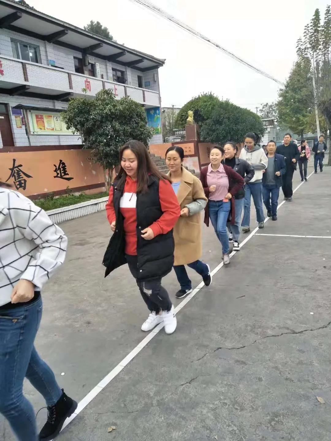 师德师风研讨会心得体会,师德师风发言讨论稿简短