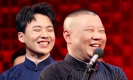 张默到底和房祖名什么关系,张默和房祖名有交流吗