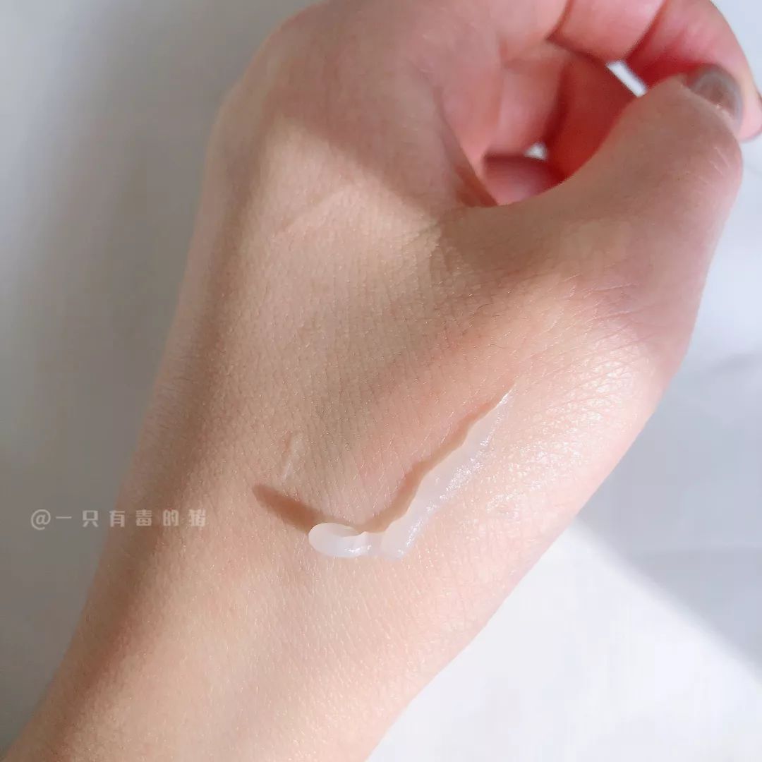 空管的润唇膏,空管的唇膏