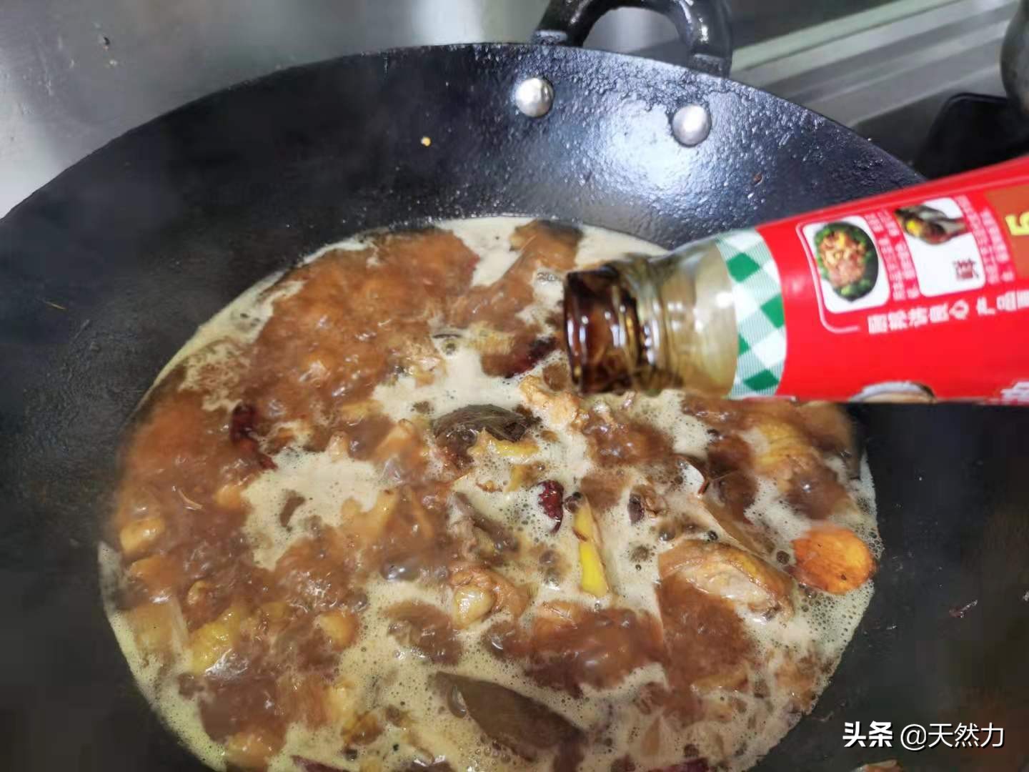炒鸡怎么做不腥又好吃,炒鸡怎么做才能又香又嫩