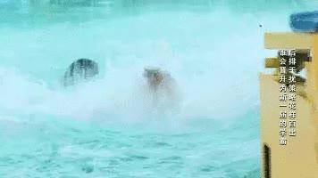 超详细干货｜游泳池里到底用什么手法才能不脱妆？