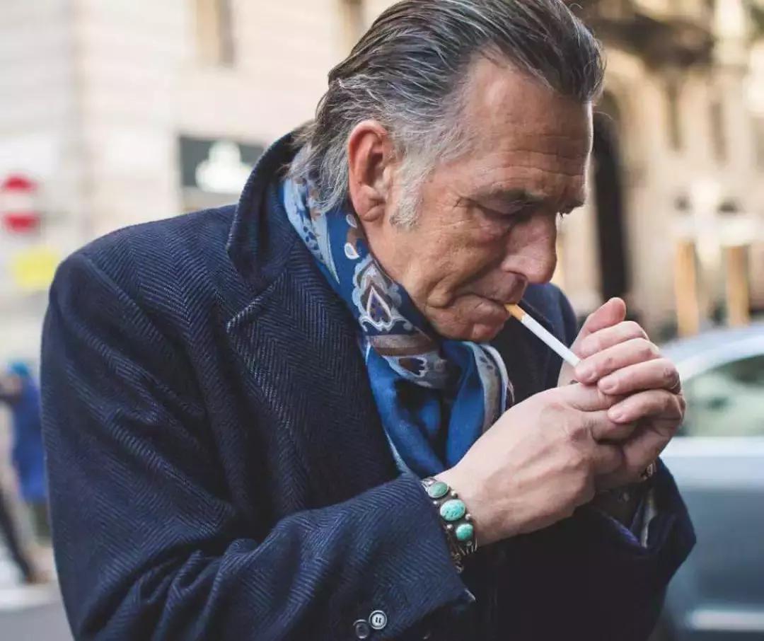 缁嗘墜鑵曚拱涓嶅埌閫傚悎鐨勮〃,濂借〃渚垮疁