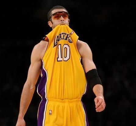 东契奇最初版本,东契奇77号是取自发音么