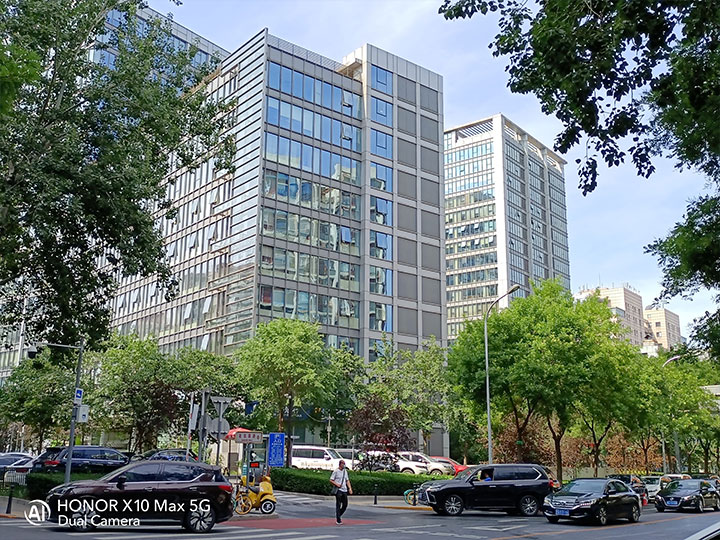 荣耀x10max和华为mate20x5g,5g大屏超能出击荣耀x10max图赏