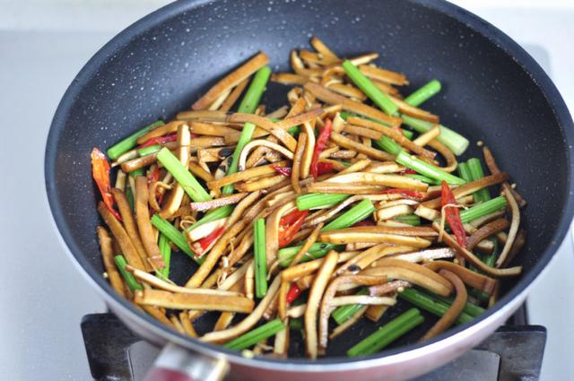 怎样做出来的豆腐干筋道,怎样做的豆腐干劲道