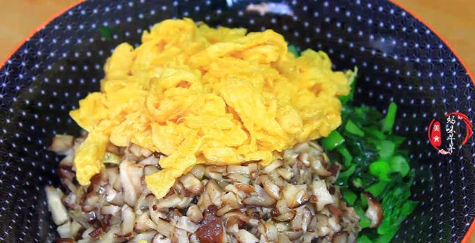 蒸包子发面忘放糖了补救方法,蒸包子放酵母和小苏打吗